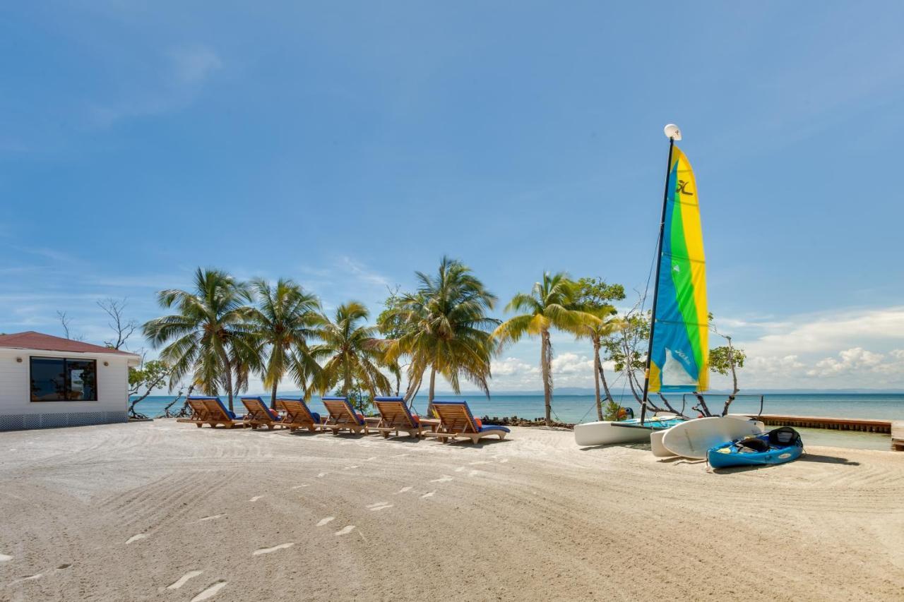 Royal Belize Hotel Thatch Caye Kültér fotó