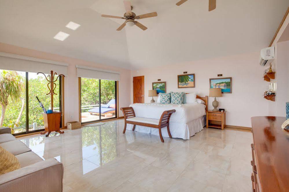Royal Belize Hotel Thatch Caye Kültér fotó
