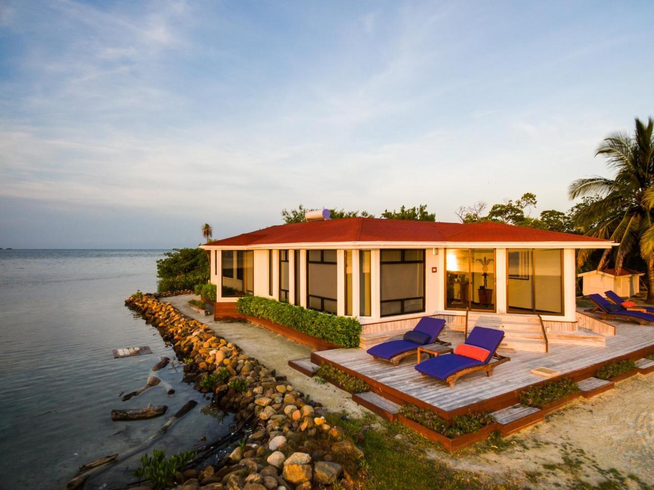 Royal Belize Hotel Thatch Caye Kültér fotó