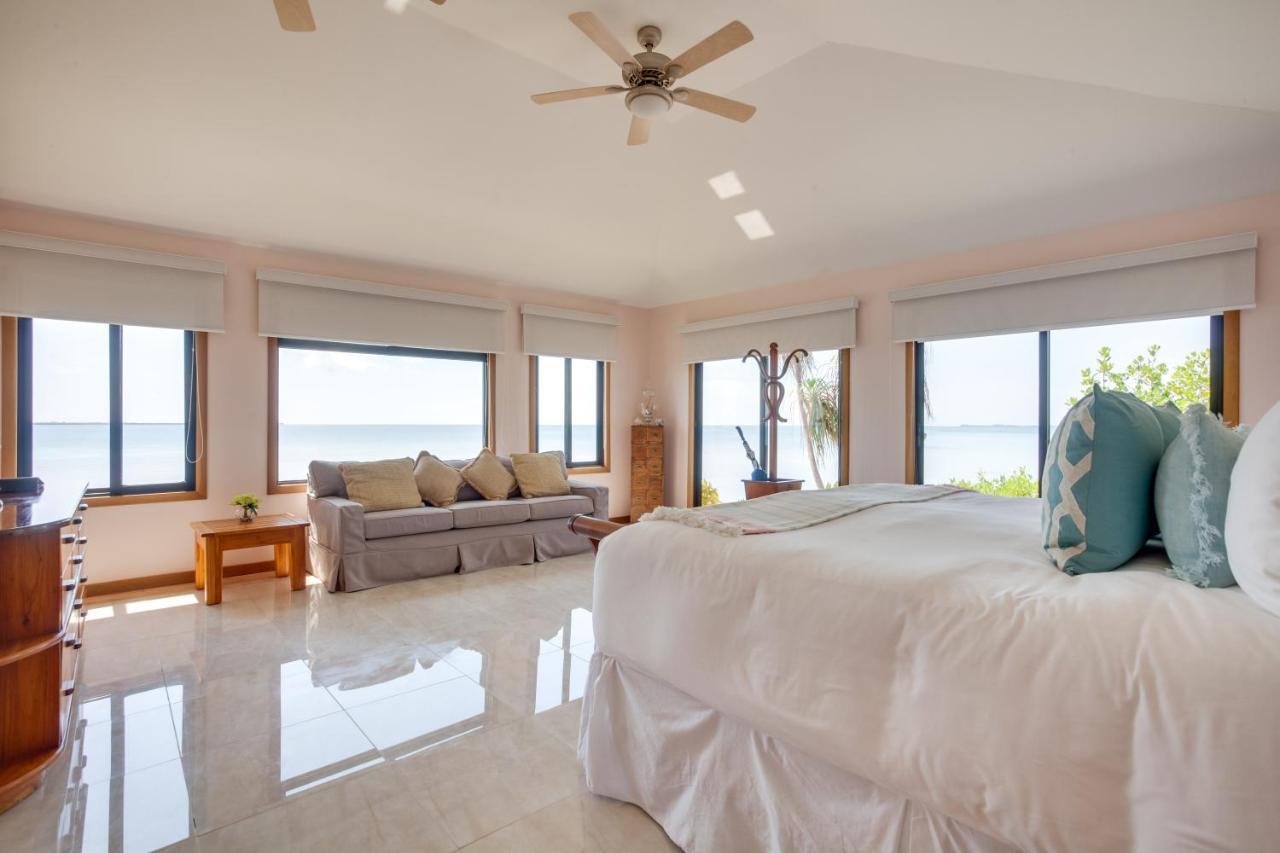 Royal Belize Hotel Thatch Caye Kültér fotó